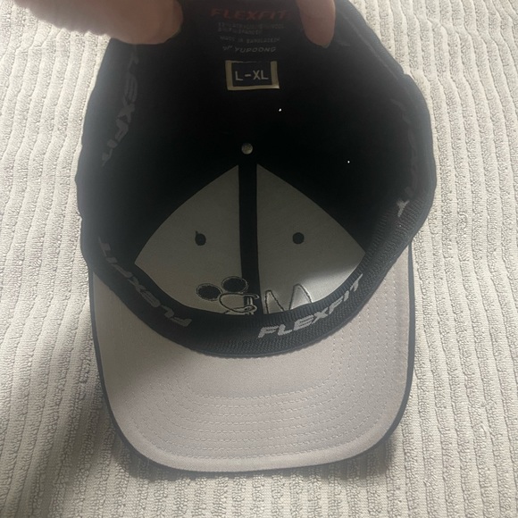 DISNEY wedding/ honeymoon hats! - Picture 5 of 6